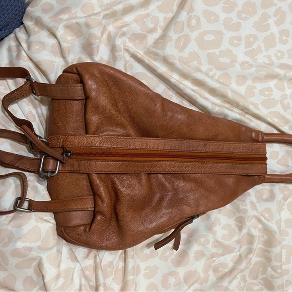 Free people we the free soho convertible sling bag in brown, brand new not used - Picture 5 of 12